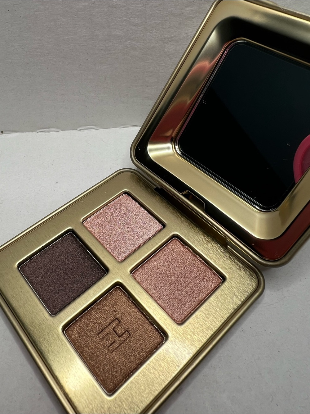 Hourglass Curator Eyeshadow Palette